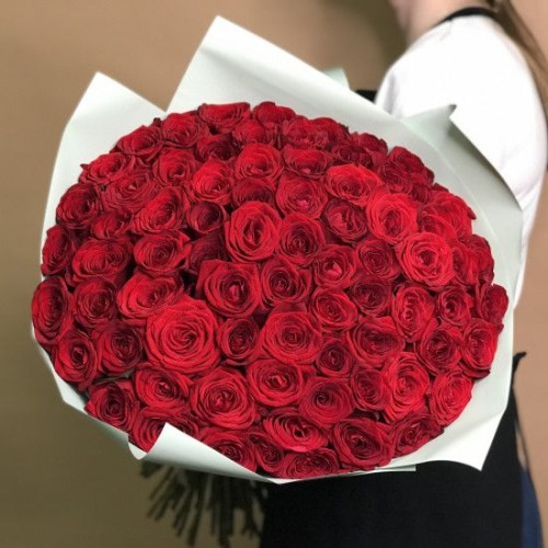 Купить на заказ Букет из 75 красных роз с доставкой в Балхаше