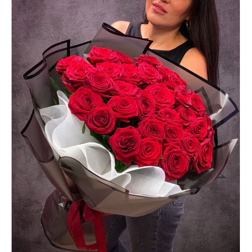 Купить на заказ Букет из 35 красных роз с доставкой в Балхаше
